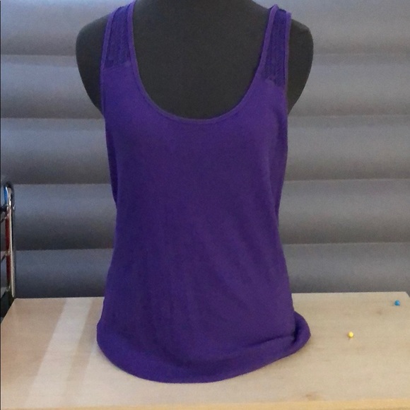 Tank top - Picture 1 of 2